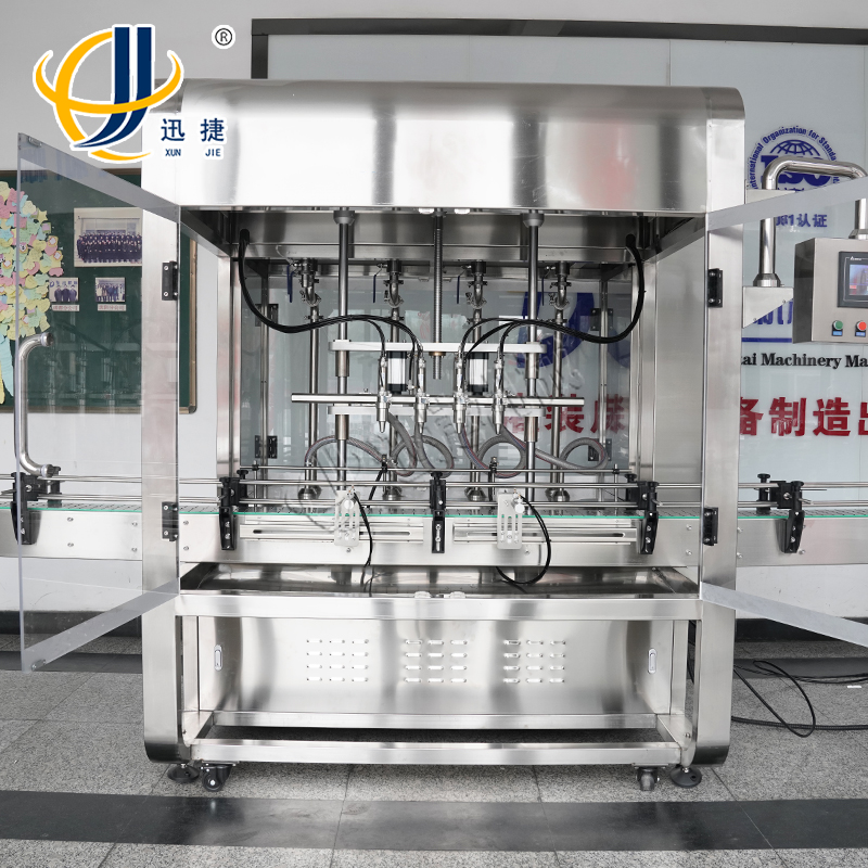 世界那么大，來看看迅捷機械的潤滑油灌裝機